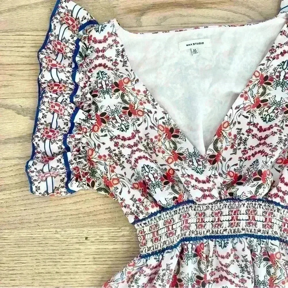 Max Studio Women’s Ruffled Floral Dress Size Medium - Picture 2 of 12